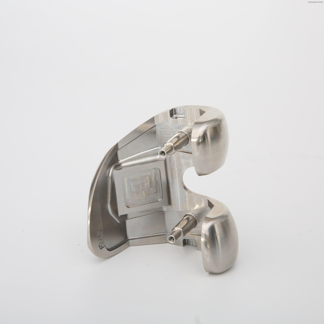 Mazak Precision CNC Machined Knee Joint Implant Component