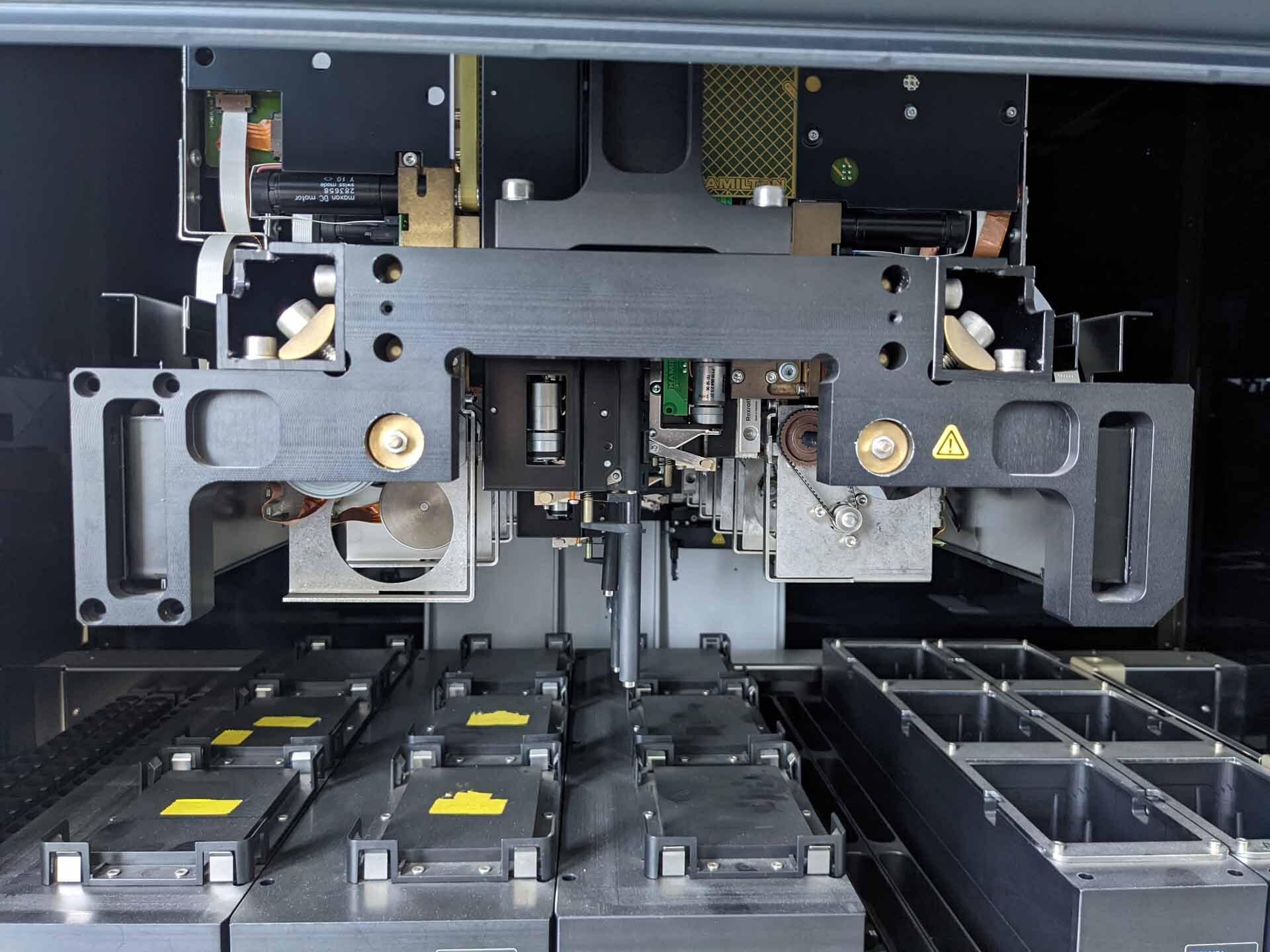 Precision CNC machined components integrated into an in-vitro diagnostic and laboratory automation system.jpg