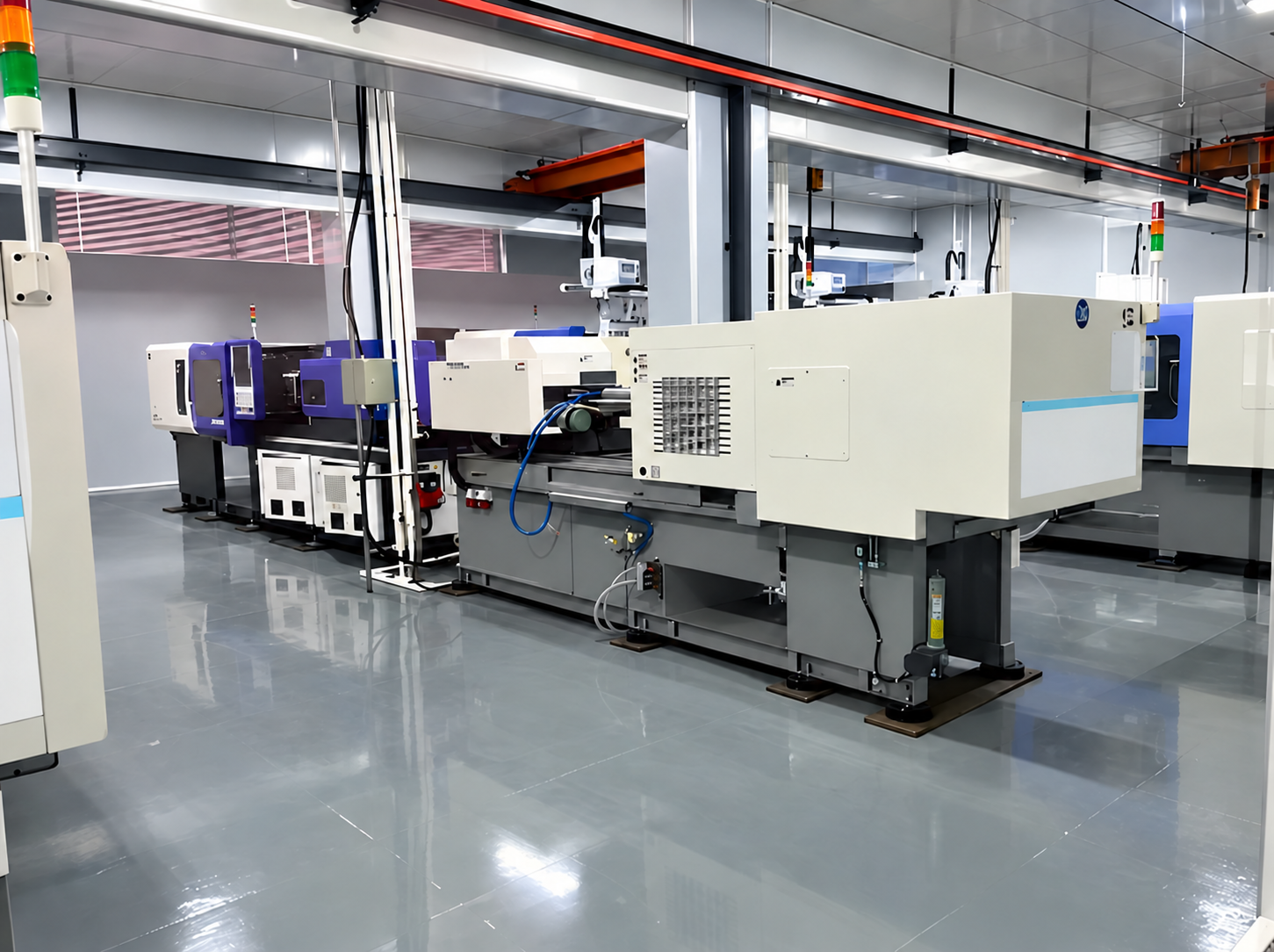 cleanroom injection molding workshop